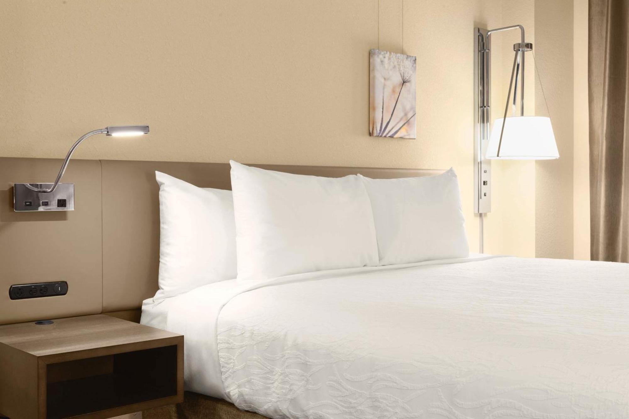 Hilton Garden Inn Charlotte Southpark Екстер'єр фото