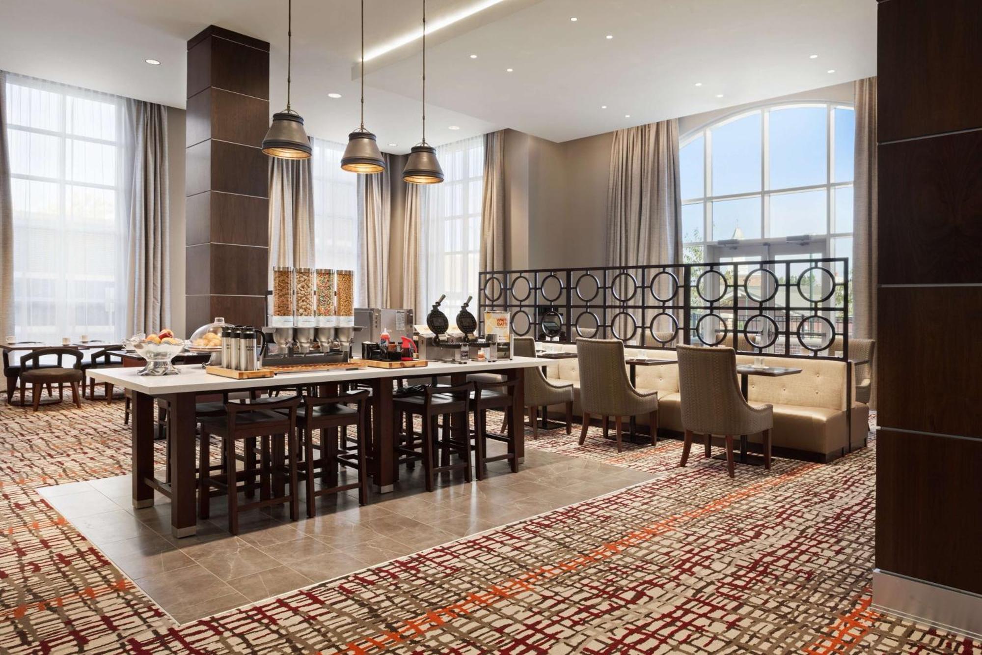 Hilton Garden Inn Charlotte Southpark Екстер'єр фото